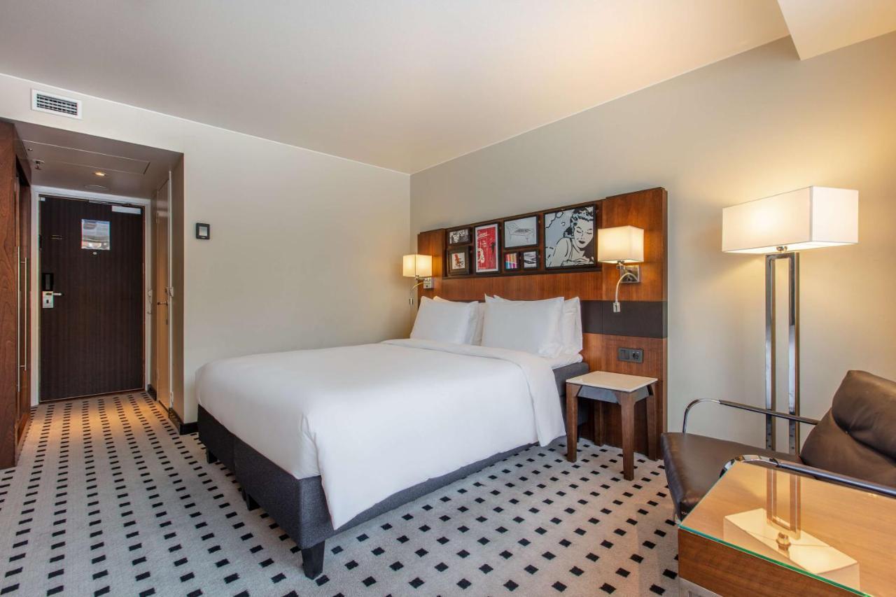 Radisson Blu Scandinavia Hotel, Hotell 4*